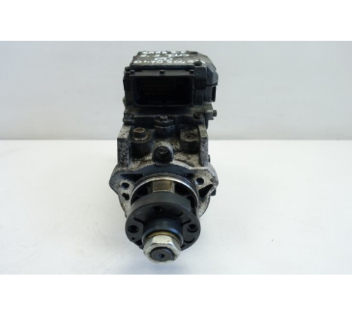 Saab 9-5 2.2 TID топливный насос 0470504226