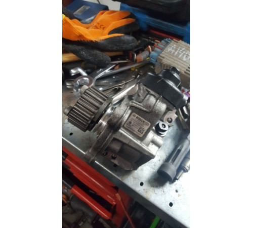 Топливный насос VW Audi Seat 2.0 TDI 2011-2014r