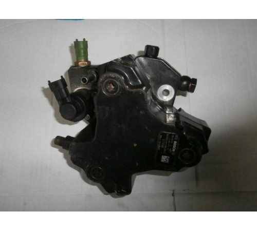 Топливный насос VOLVO S60 V70 S80 XC70 XC90 2.4 D