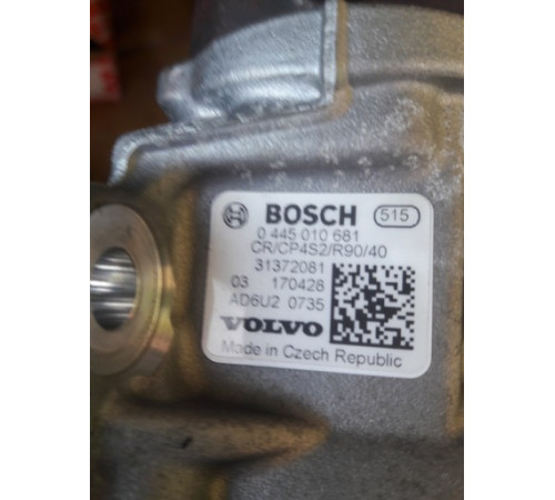 VOLVO ТНВД НАСОС 31372081 0445010681 D5244T21