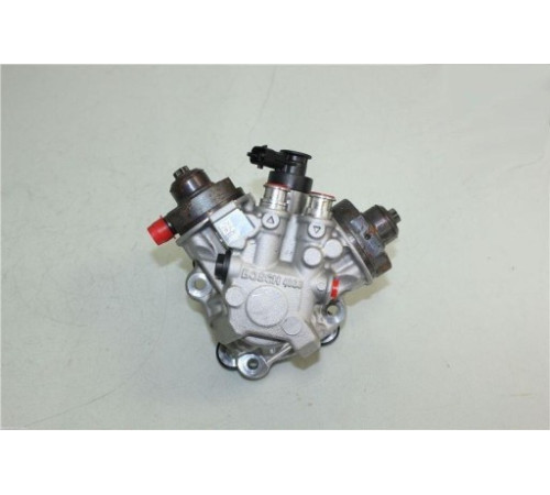 Топливный насос Volvo V50 V40 S60 S80 C30 C70 2.0 d