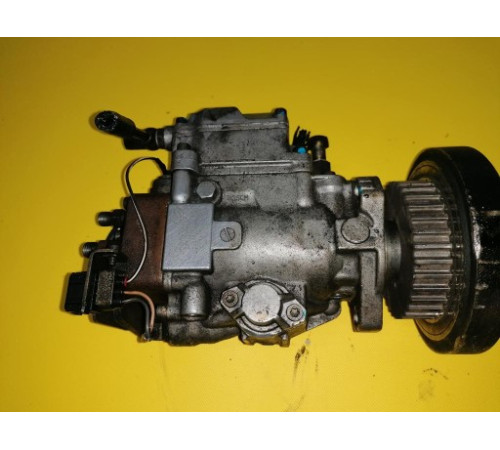 ТОПЛИВНЫЙ НАСОС VOLVO LT 2.5 0460415990 FV