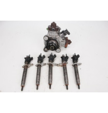 VOLVO C30 D3 ТНВД насос 31272896 31303238