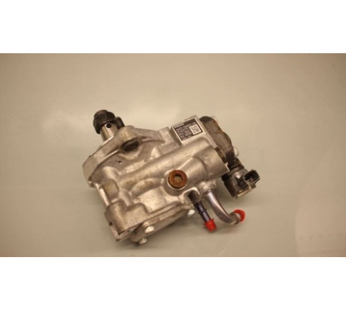 Топливный насос VOLVO V40 2.0 VEA13-2360020-AAB