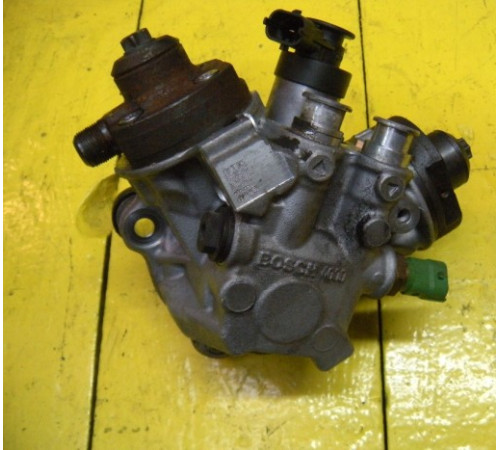 Топливный насос VOLVO S60 V60 XC70 S80 D3 D4 2013R