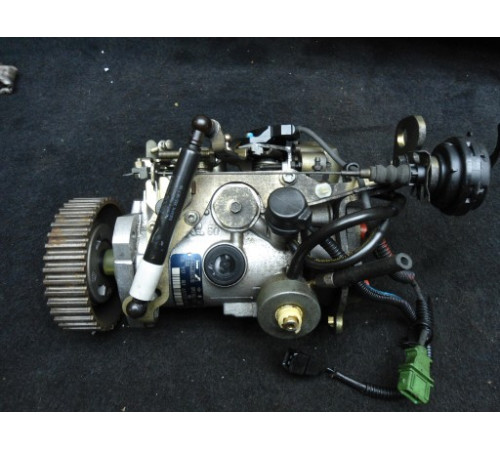 ТОПЛИВНЫЙ НАСОС VOLVO, MITSUBISHI 1.9 TD LUCAS