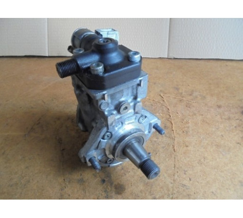 Топливный насос VOLVO V40 V60 S60 2.0 D 31432135