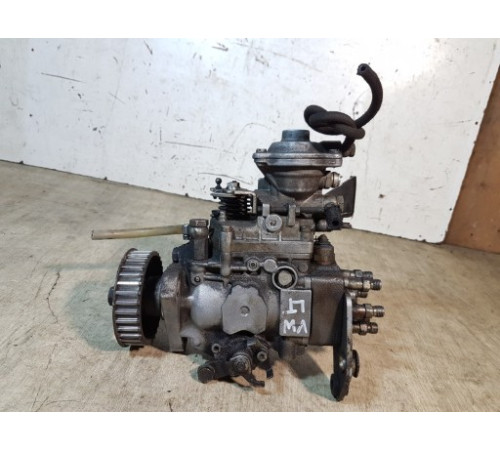 ТОПЛИВНЫЙ НАСОС VW LT LIFT 2.4 TD 075130108A