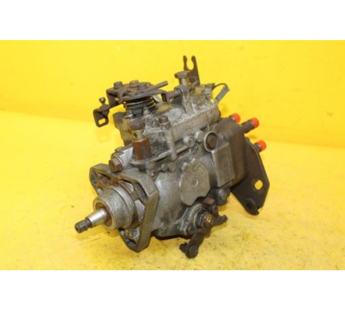 Топливный насос VW T4 2.4 D 074130110F