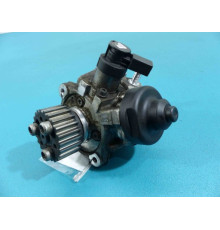 Топливный насос VW PASSAT B7 0928400768 2.0 TDI