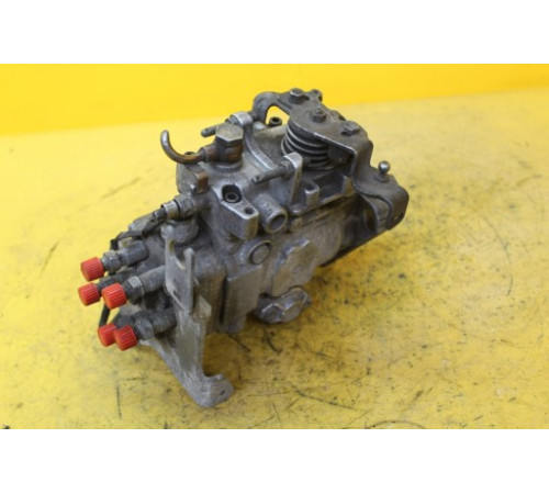 Топливный насос VW T4 2.4 D 074130108B