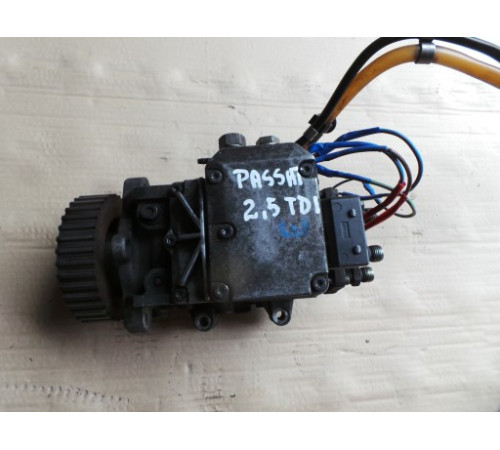 Топливный насос VW Passat B5FL 2.5 TDI 059130106b