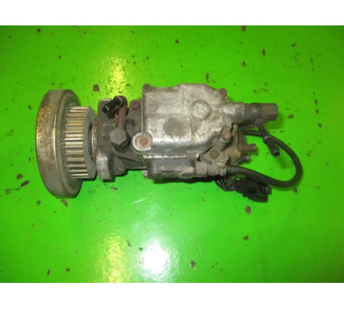 Топливный насос VW T4 2.5 TDI 102KM ACV 074130107N