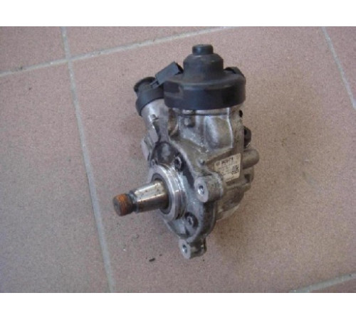 ТОПЛИВНЫЙ НАСОС VW 2.0 TDI 0445010537