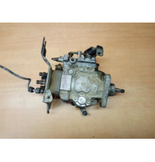 Топливный насос VW TRANSPORTER T4 2.4 D 074130107G