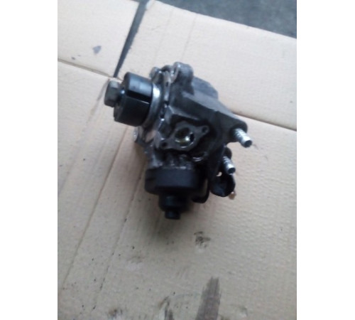 Топливный насос VW TRANSPORTER T5 2.0 0445010520