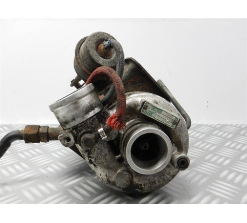 Турбокомпрессор турбина Audi 80 B4 1.9 028145703D Турбокомпрессор турбина Audi 80 B4 1.9 028145703D