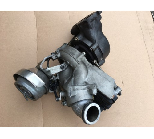 BMW E70 F01 F10 ТУРБОКОМПРЕССОР ТУРБИНА 8516124 BMW E70 F01 F10 ТУРБОКОМПРЕССОР ТУРБИНА 8516124