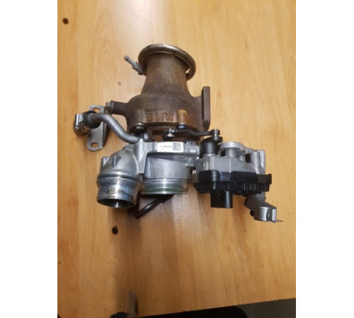 BMW F20 F30 1.6 D ТУРБОКОМПРЕССОР ТУРБИНА 8514666 BMW F20 F30 1.6 D ТУРБОКОМПРЕССОР ТУРБИНА 8514666