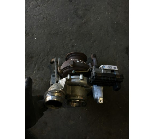 Турбина bmw f01 f02 3.0 d gtb22060v Турбина bmw f01 f02 3.0 d gtb22060v